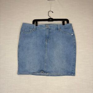 Torrid Women's Size 14 Blue Cotton Pin Stripe A Line Mini Skirt
